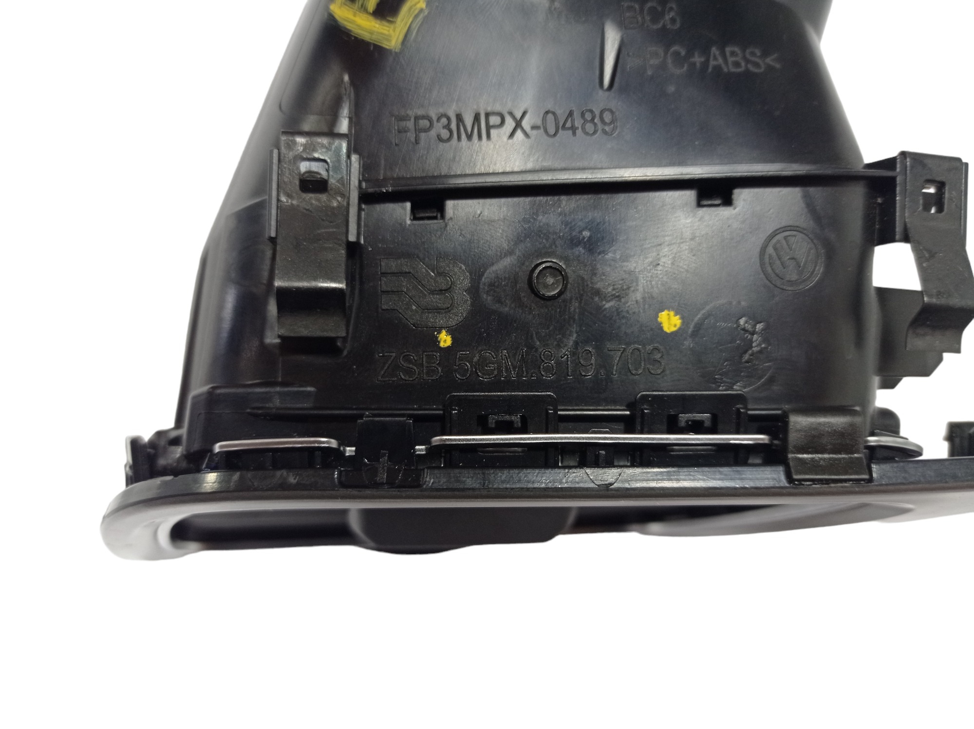 Difusor De Ar Esquerdo Painel Vw Golf 2017 5gm819703 V585 8