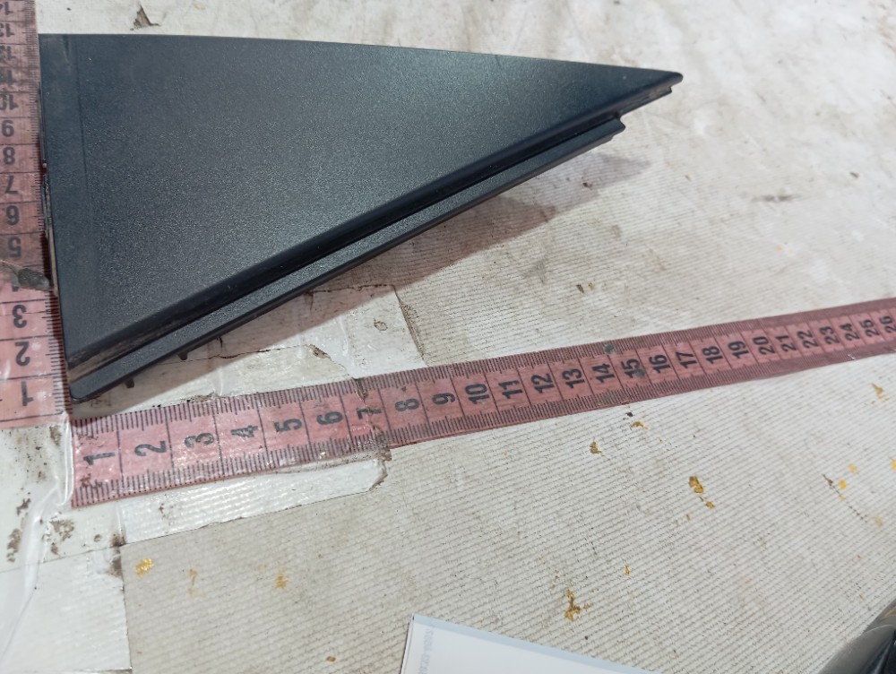 Acabamento Porta Traseira Esq Vw Taos Highline 2022 24 V655 8