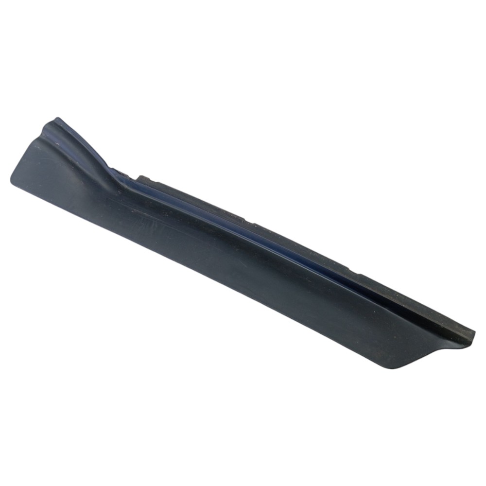 Moldura Ext Coluna Direita Land Rover Defender 21 2022 V645 2