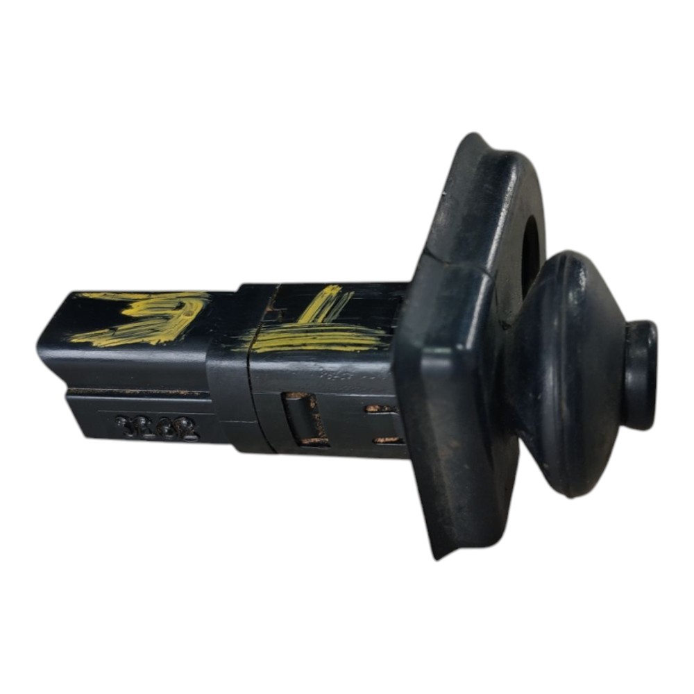 Sensor Porta Traseira Esquerda Mitsubishi L200 Sport 04 V638 8