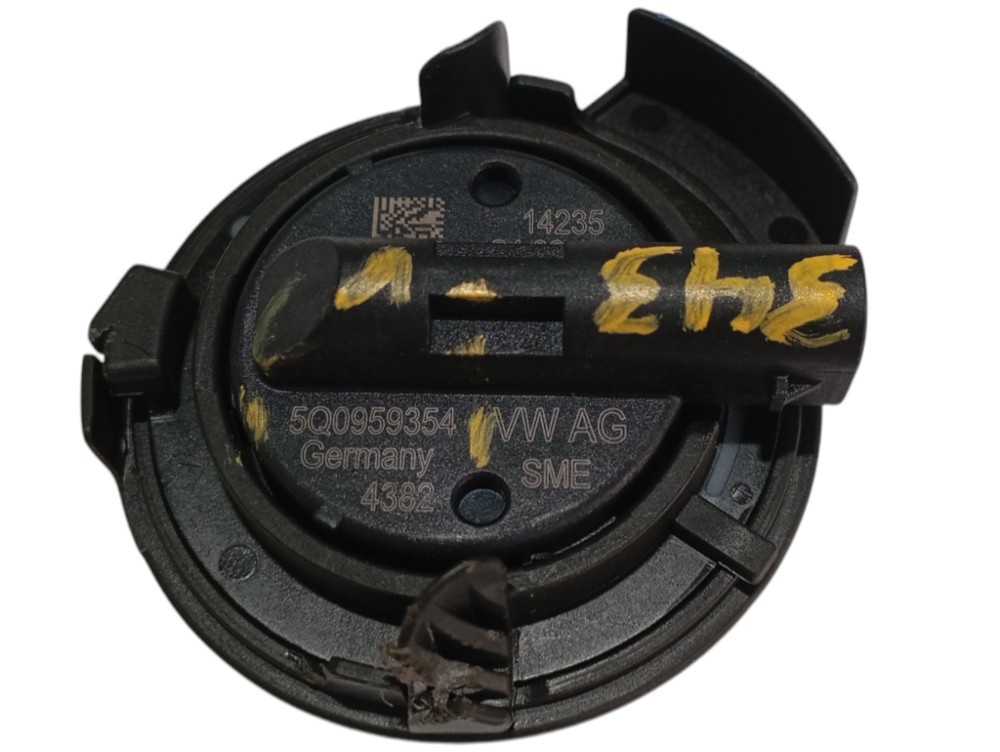 Sensor porta dianteira Audi A3 Sportback 2019 V343 3