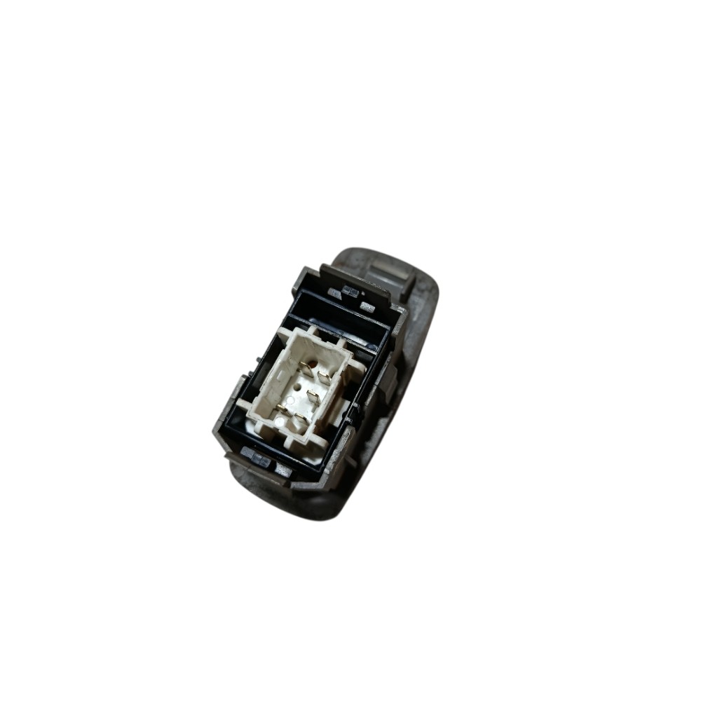 Botão vidro porta traseira direita Toyota Corolla 2005 2