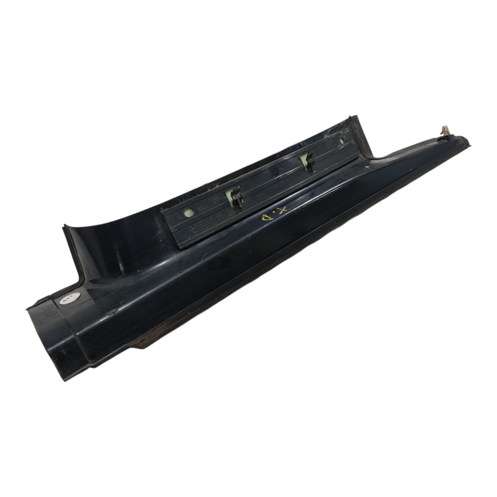 Soleira Traseira Direita Mercedes C180 2002 2007 V661 Preto 7