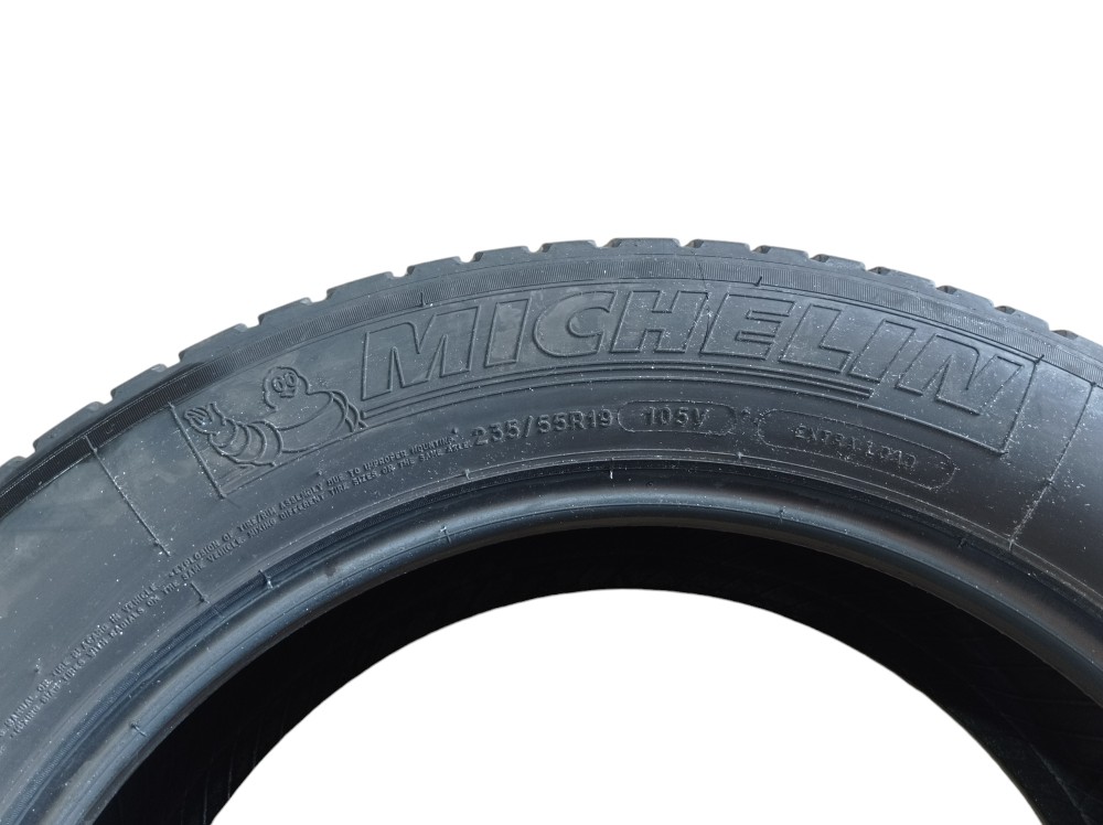 Pneu Aro 19 Michelin Latitude Sport 3 235/55 R19 5