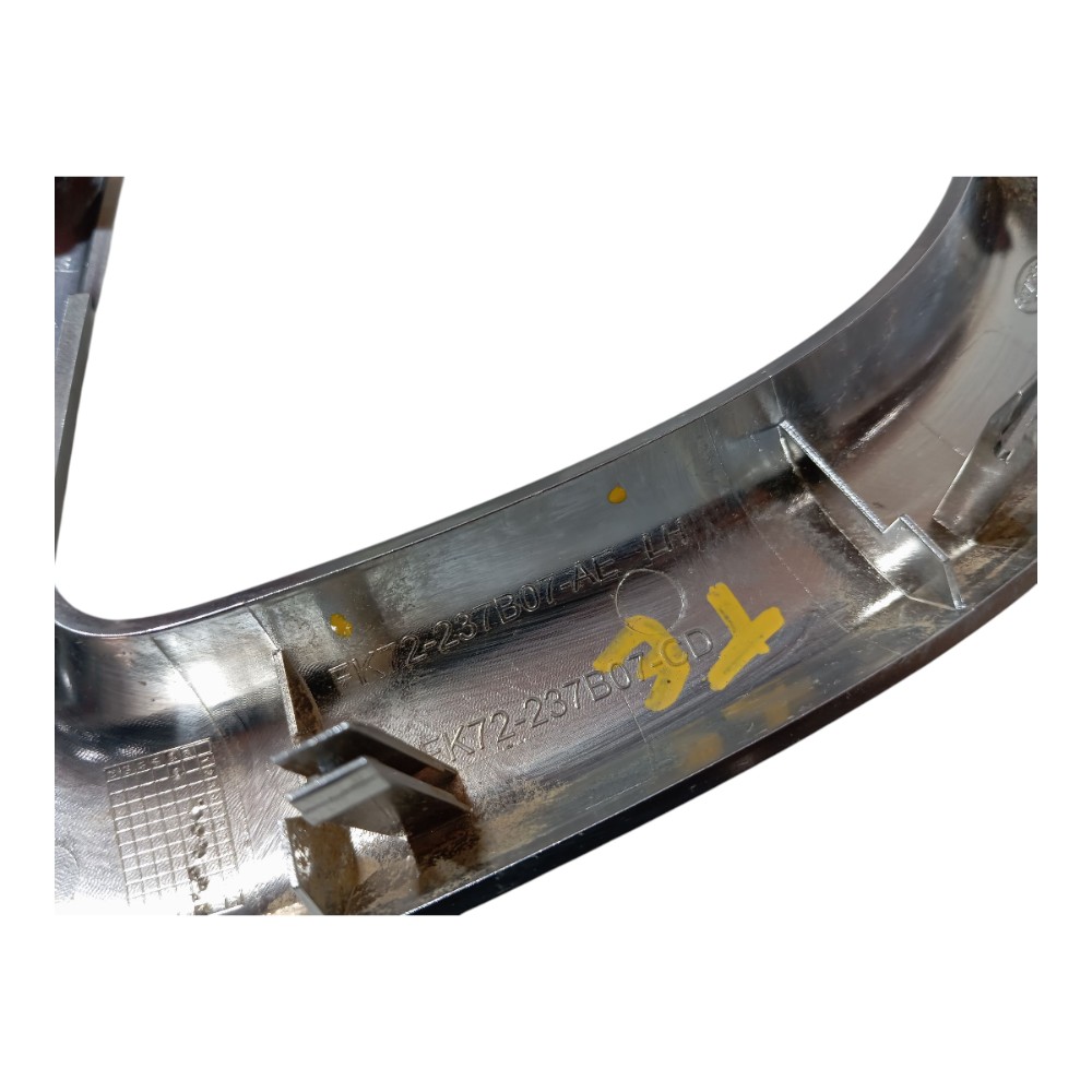Moldura Maçaneta Tras Esquerda Discovery Sport 15 A 18 V663 4