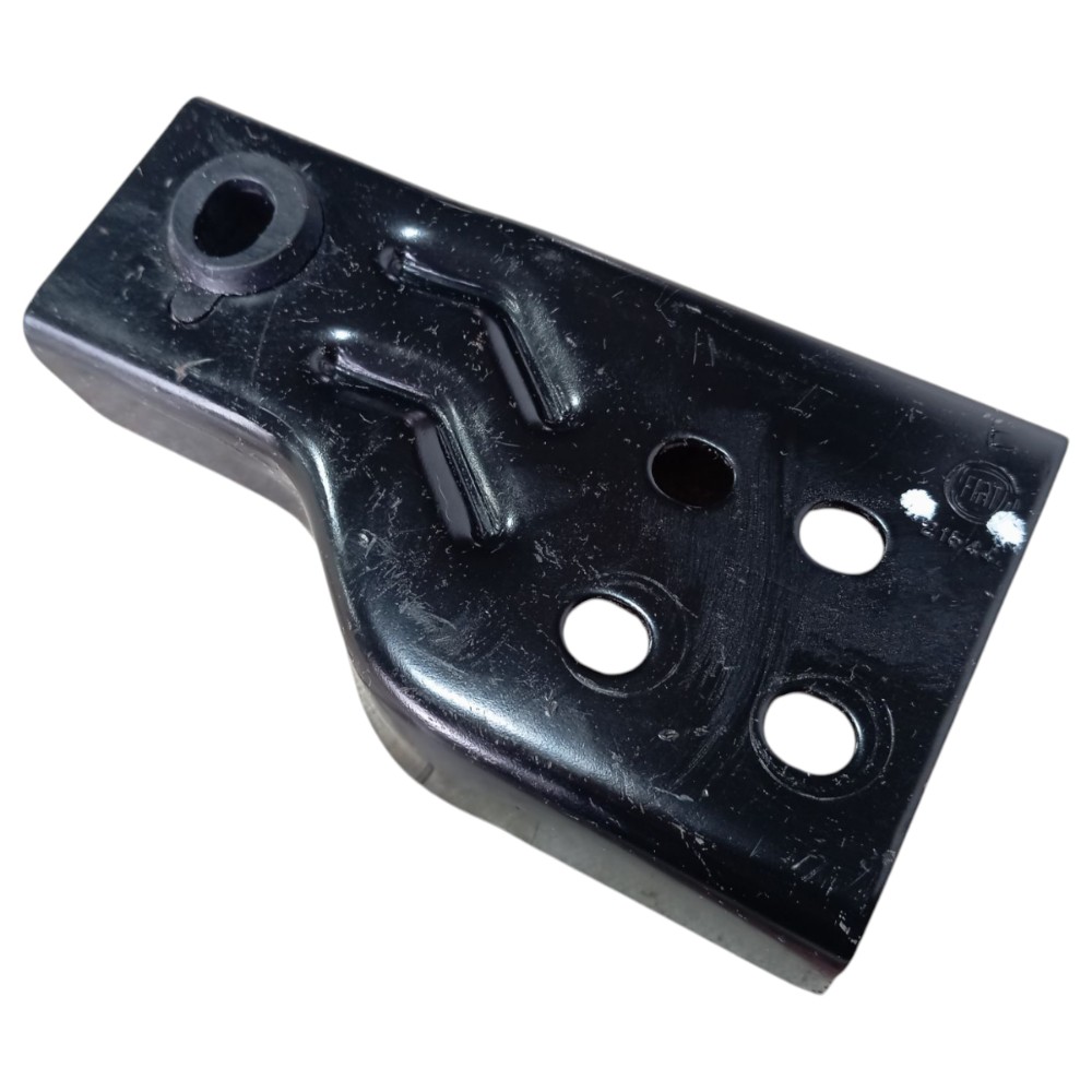 Suporte Inferior Esquerdo Radiador Fiat Mobi 2016 2024 V654 5