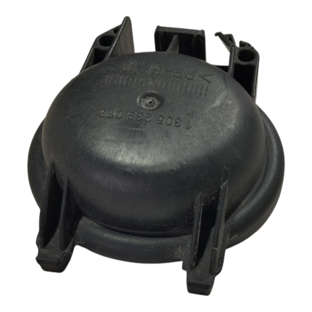 Tampa Farol Mercedes B180 2010 V630 9
