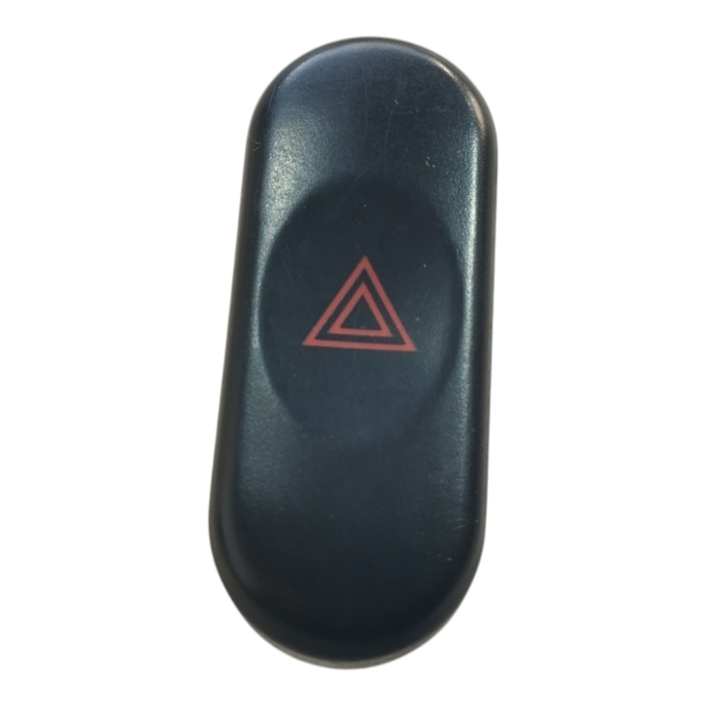 Botão Pisca Alerta Mitsubishi L200 Sport 2006 V647