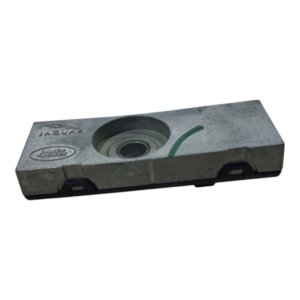 Amplificador Antena Land Rover Defender 2022 V645 7