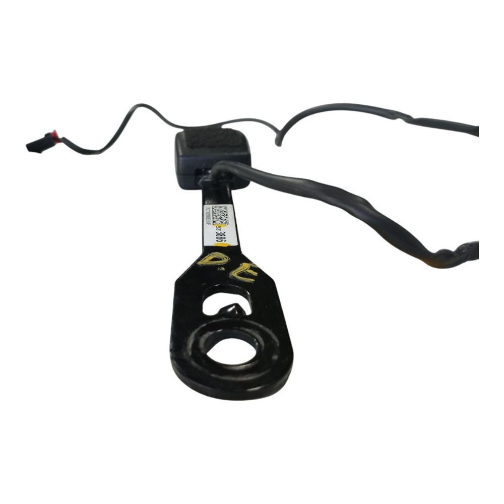 Engate Dianteiro Esquerdo Chevrolet Traker Turbo 2022 V627 3