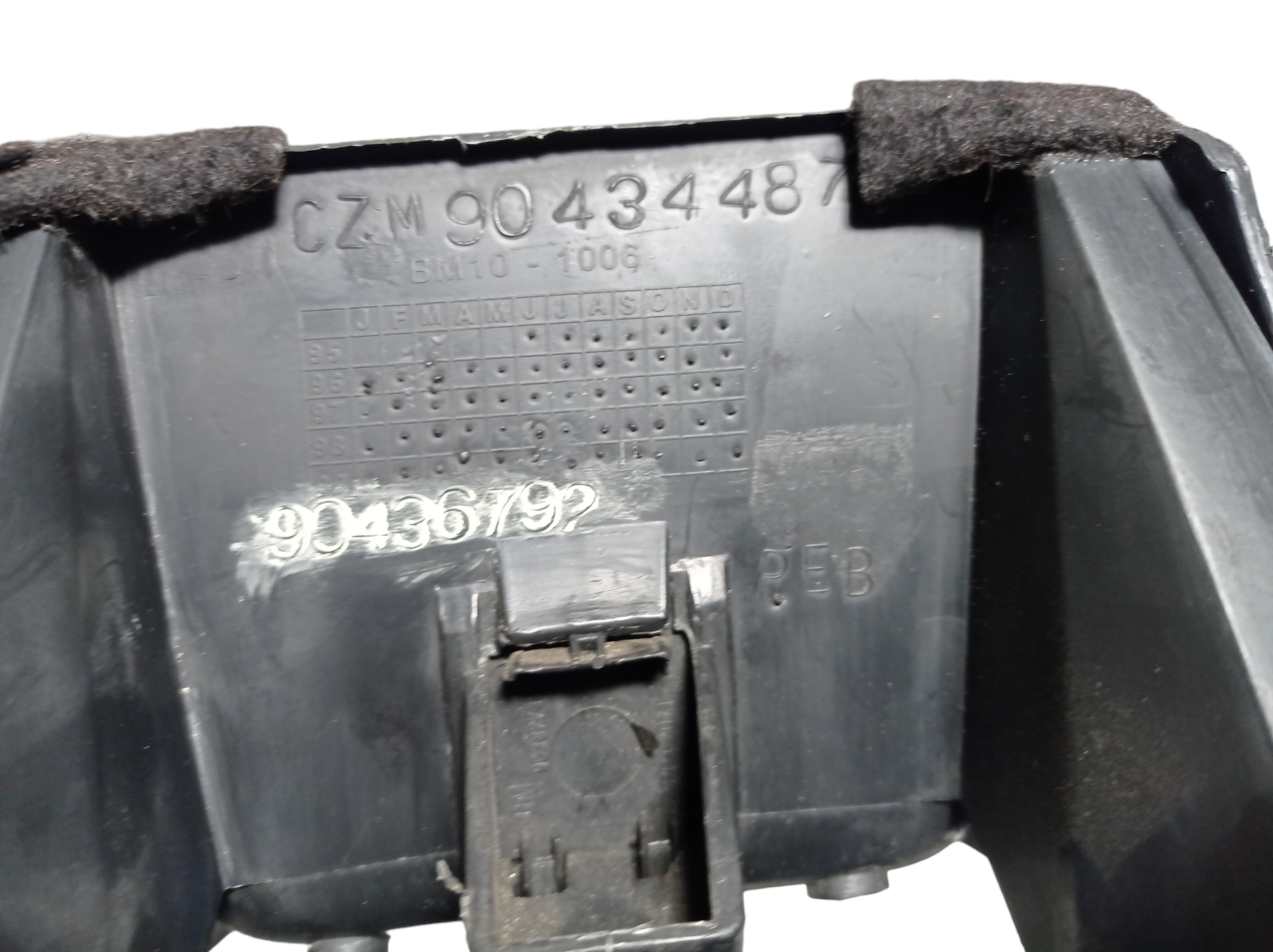 Console Central Gm Corsa Milenium 2001 V230 10