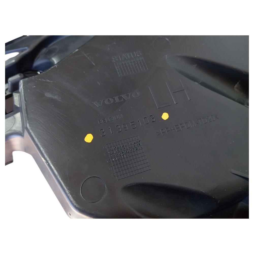 Guia Esquerdo Parachoque Traseiro Volvo V40 T3 2013 19 V652 6