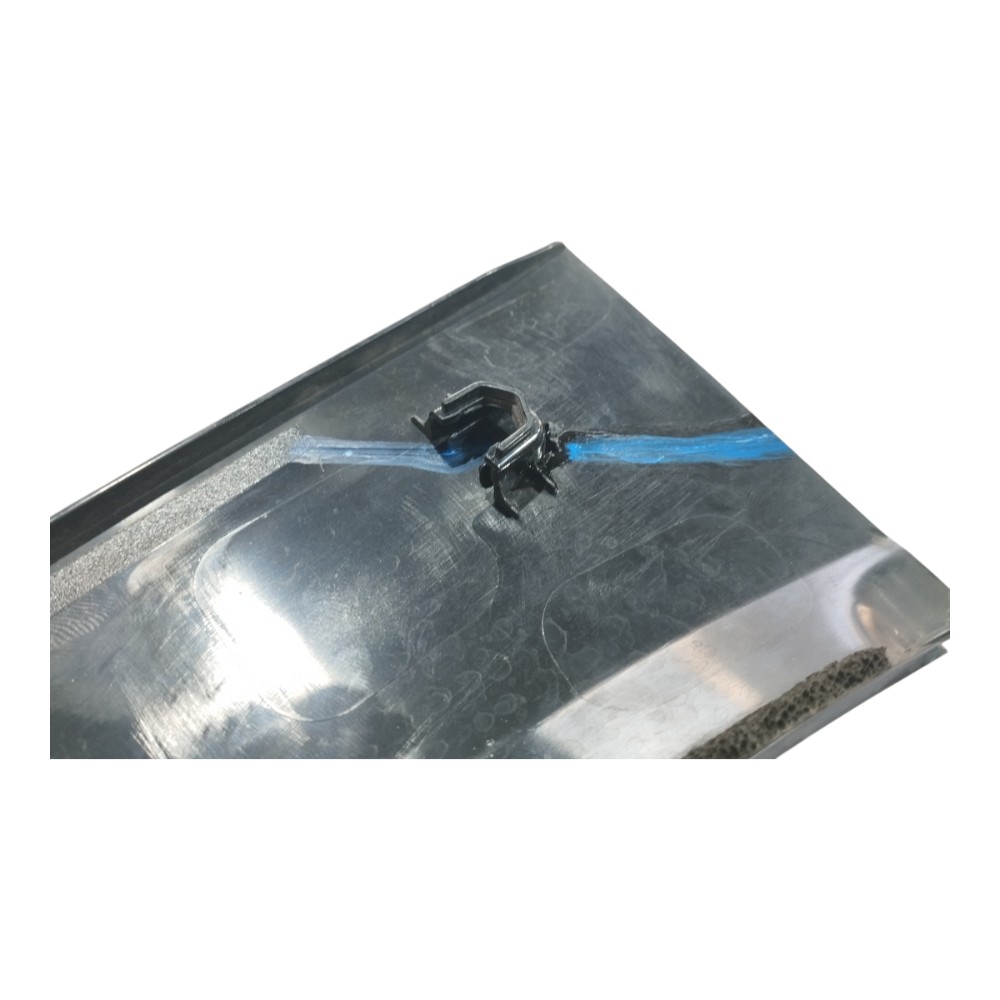 Moldura Porta Traseira Direita Suzuki Scross 2015 2016 V648 7