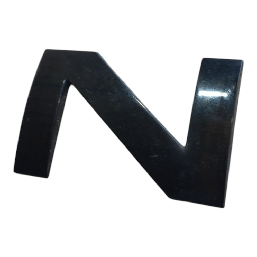 Emblema N Land Rover Defender 2022 V645 5