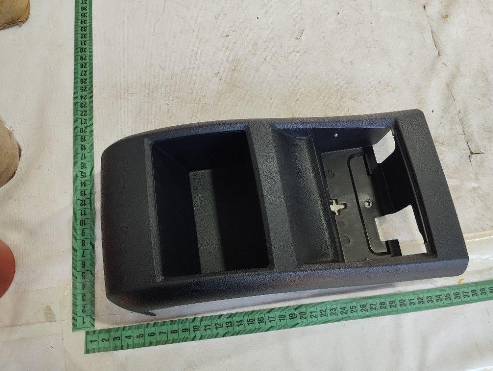 Acabamento Console Mercedes B180 2010 V630 10