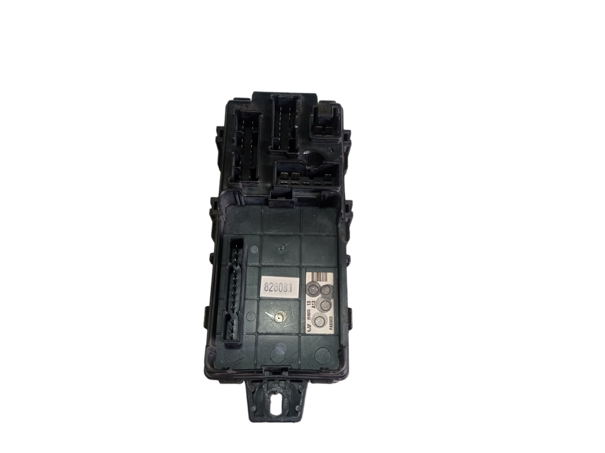 Caixa De Fusível Mitsubishi Pajero Sport 2.5 2010 V569 2