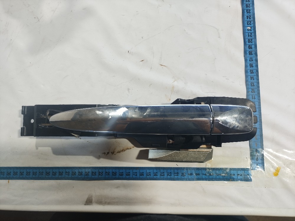 Maçaneta Externa Traseira Direita Nissan Leaf 2023 V632 8