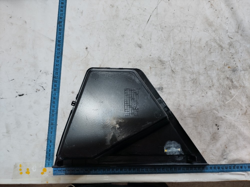 Porta Objetos Traseiro Direito Gwm Haval Gt 2024 V636 9