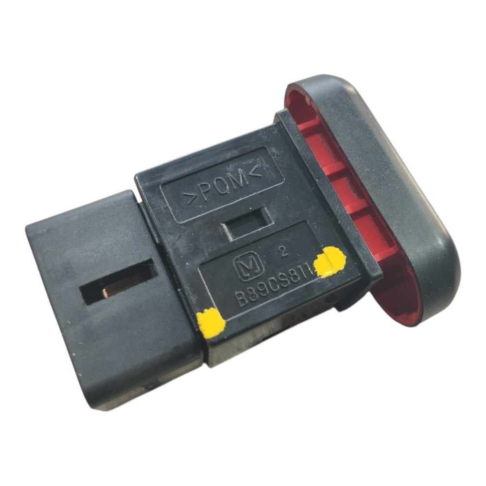 Botão Pisca Alerta Mitsubishi L200 Sport 2006 V647 2