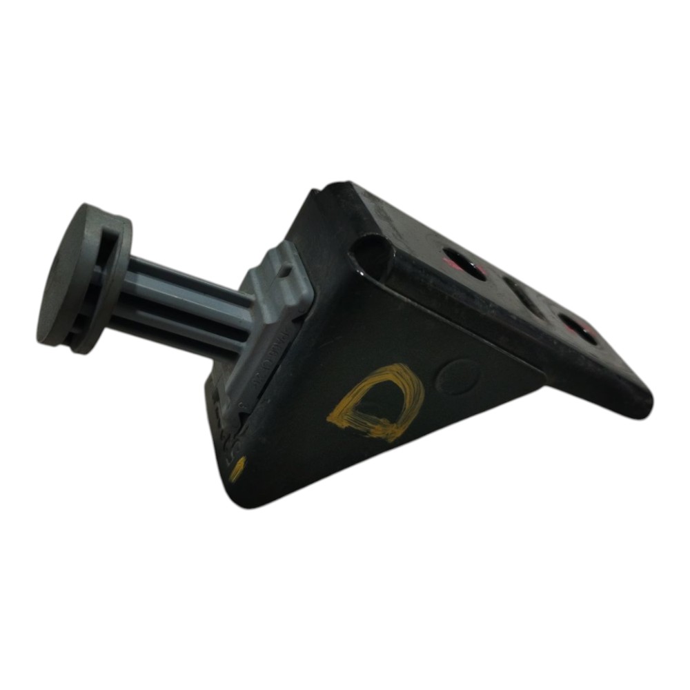 Suporte Travessa Direito Ram Rampage 2023 2025 V659