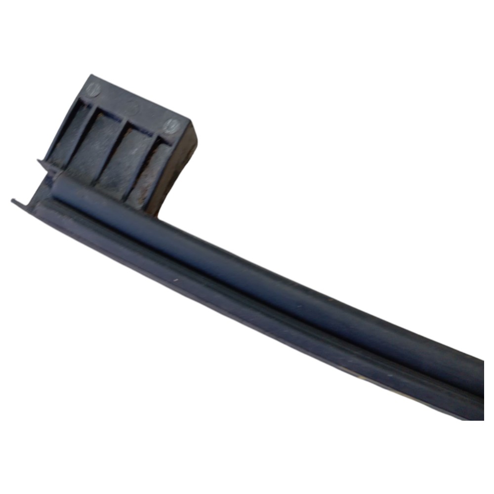 Canaleta Vidro Porta Tras Esquerda Suzuki Scross 15 16 V648 6