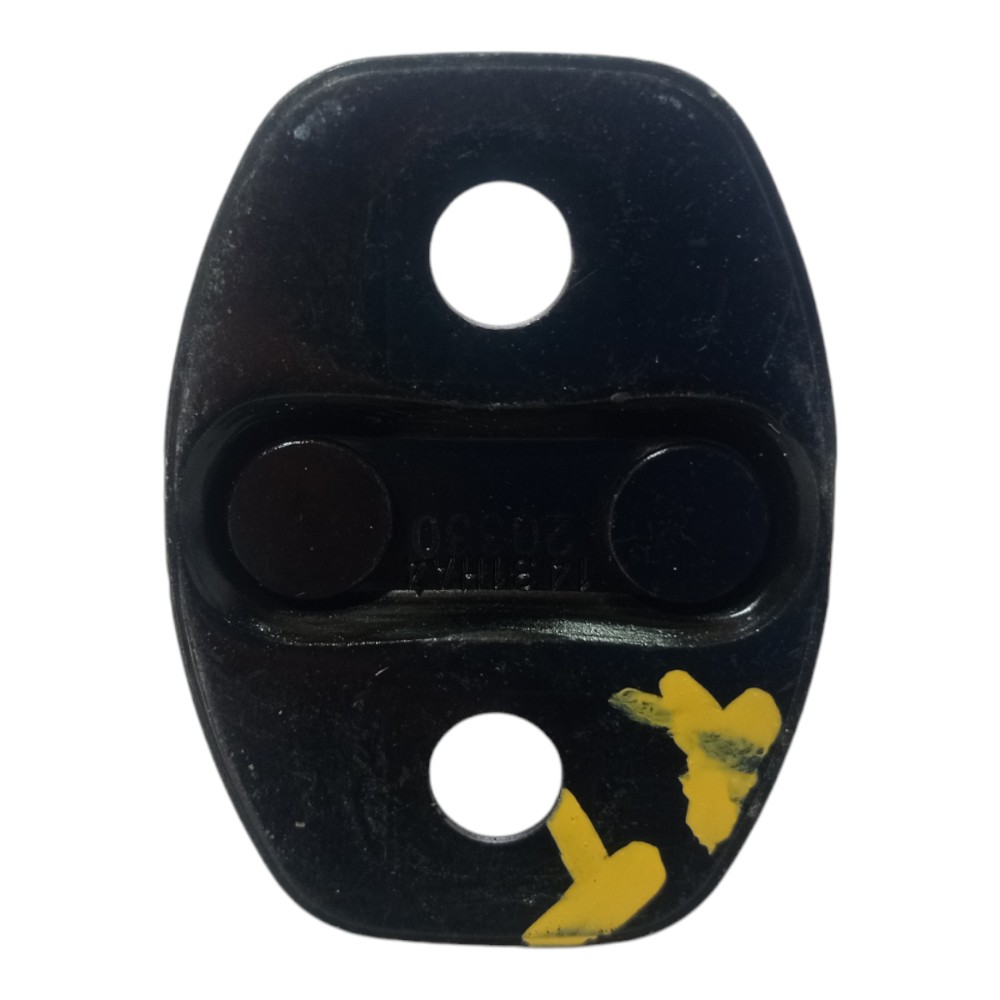 Batente Tampa Traseira Gm Tracker 2020 2025 V627 4