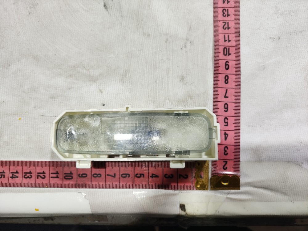 Luz Cortesia Traseiro Esquerdo Ram Rampage 2023 2025 V659 9