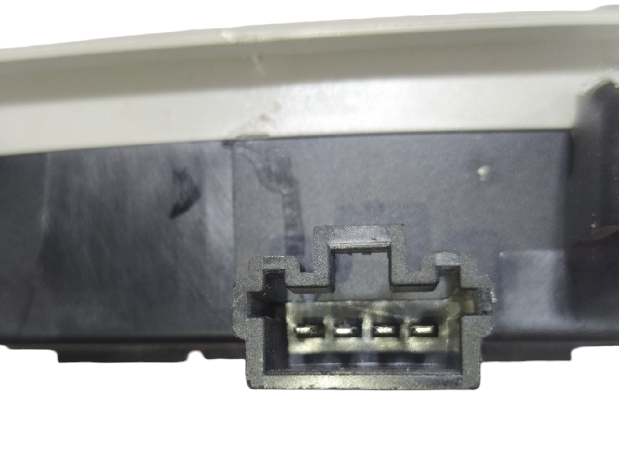 Luz Cortesia Dianteiro De Teto Hyundai Hb20 2023 V590 5