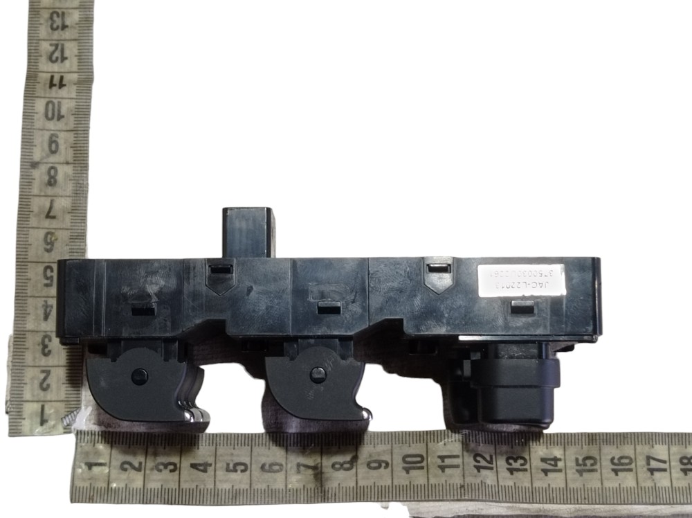 Botao Vidro Dianteiro Esquerdo Jac Iev40 2020 V615 10