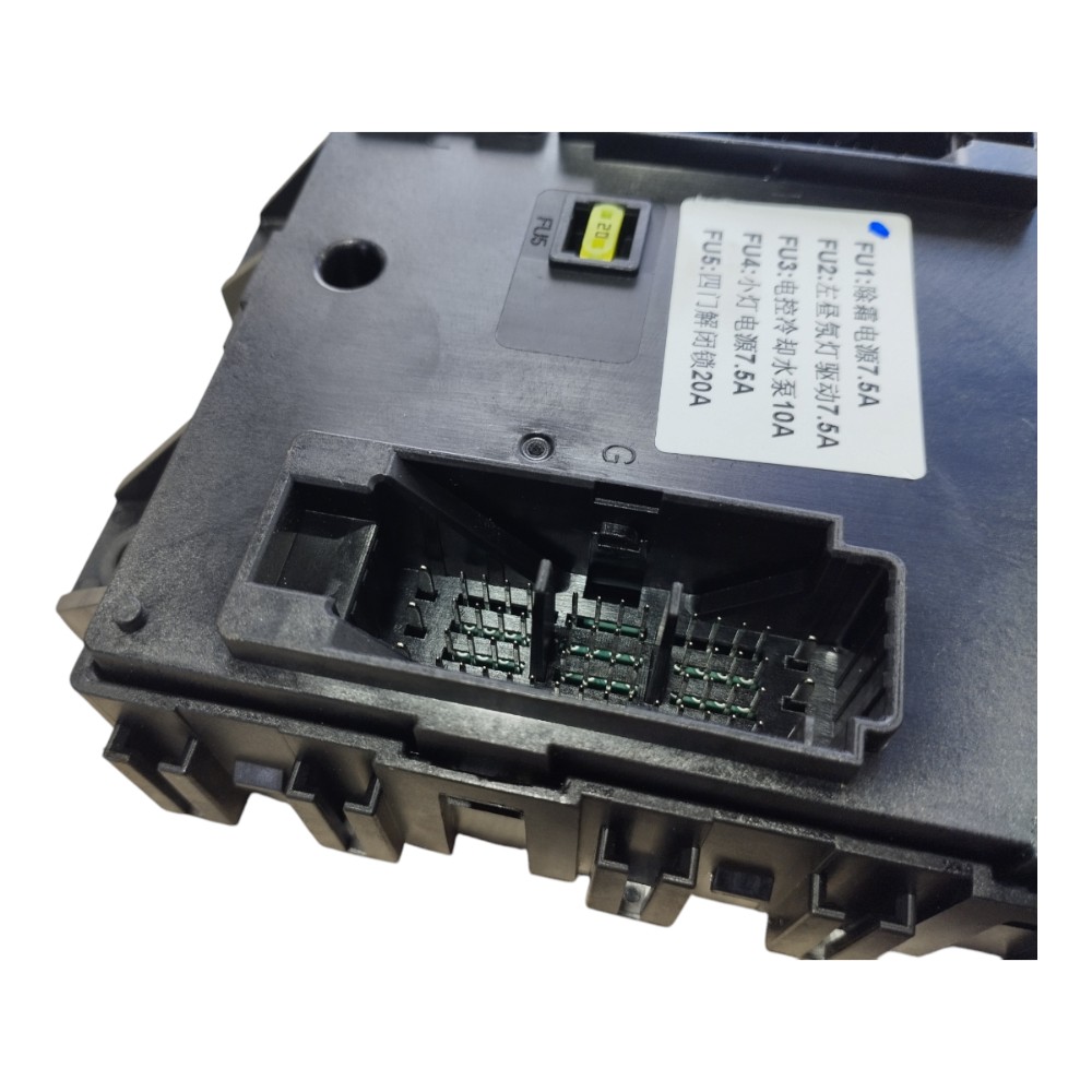 Moldulo De Fusível Esquerdo Byd Song Plus 2024 1.5 16v V631 5