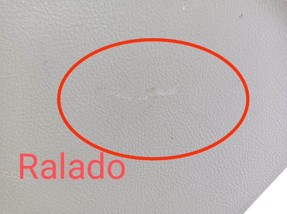Acabamento Esquerdo Porta Malas Discovery 4 2011 2012 V614 4