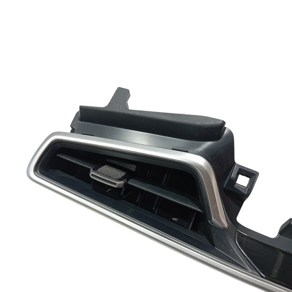 Difusor ar direito painel Toyota Corolla 2023 5