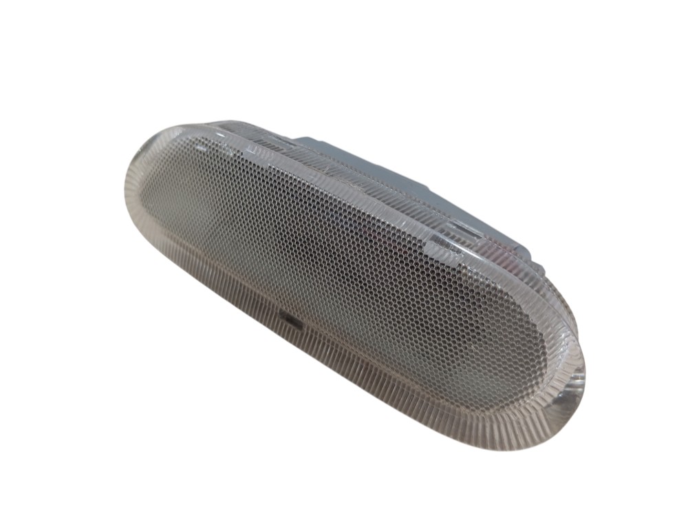 Luz Cortesia Porta Diant Direita Land Cruiser Prado 05 V620 6