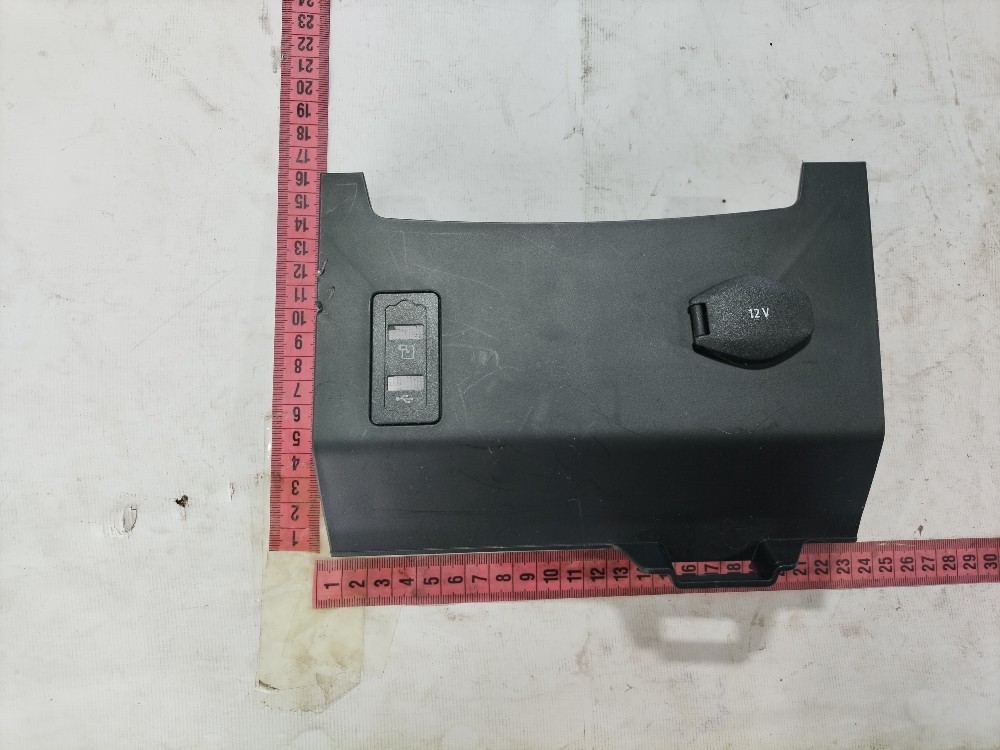 Moldura Tomada Console Chery Tiggo 5x Sport 2024 V621 2