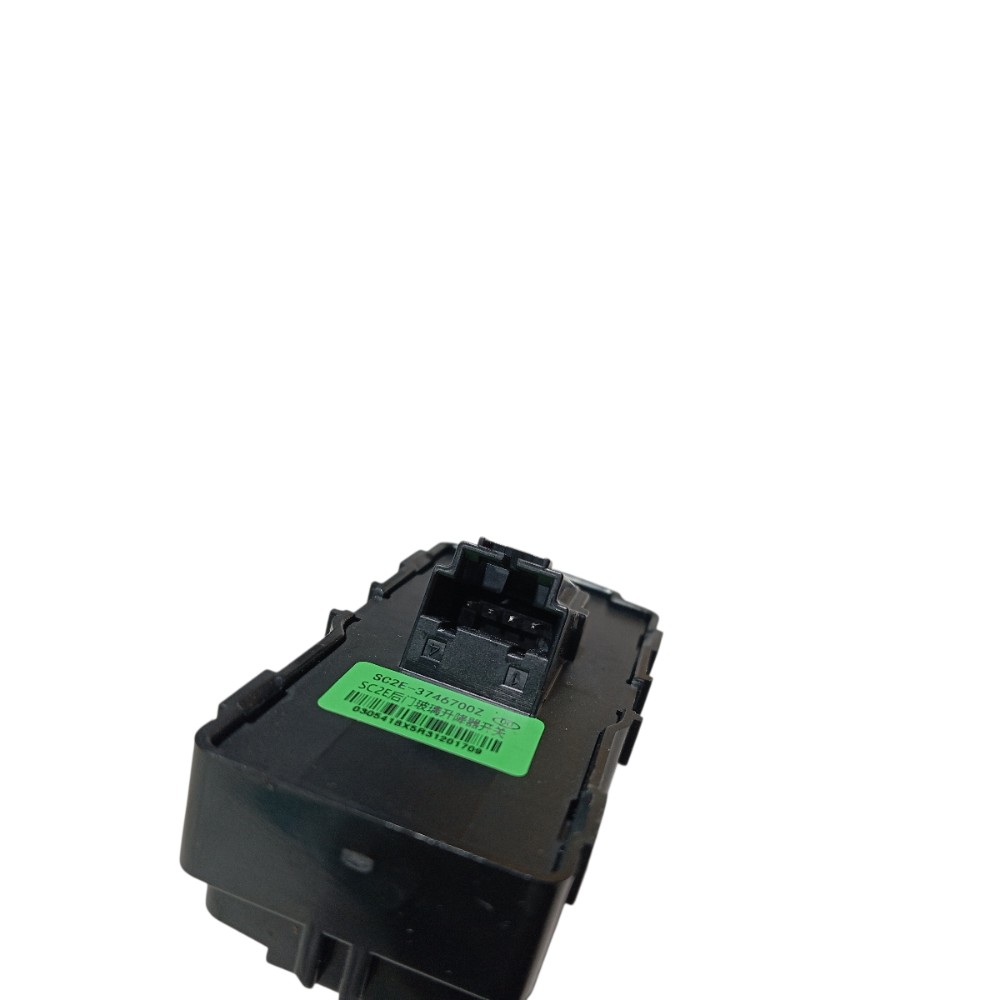 Botão vidro porta traseira direita Byd Song Pro 2025 V669 6