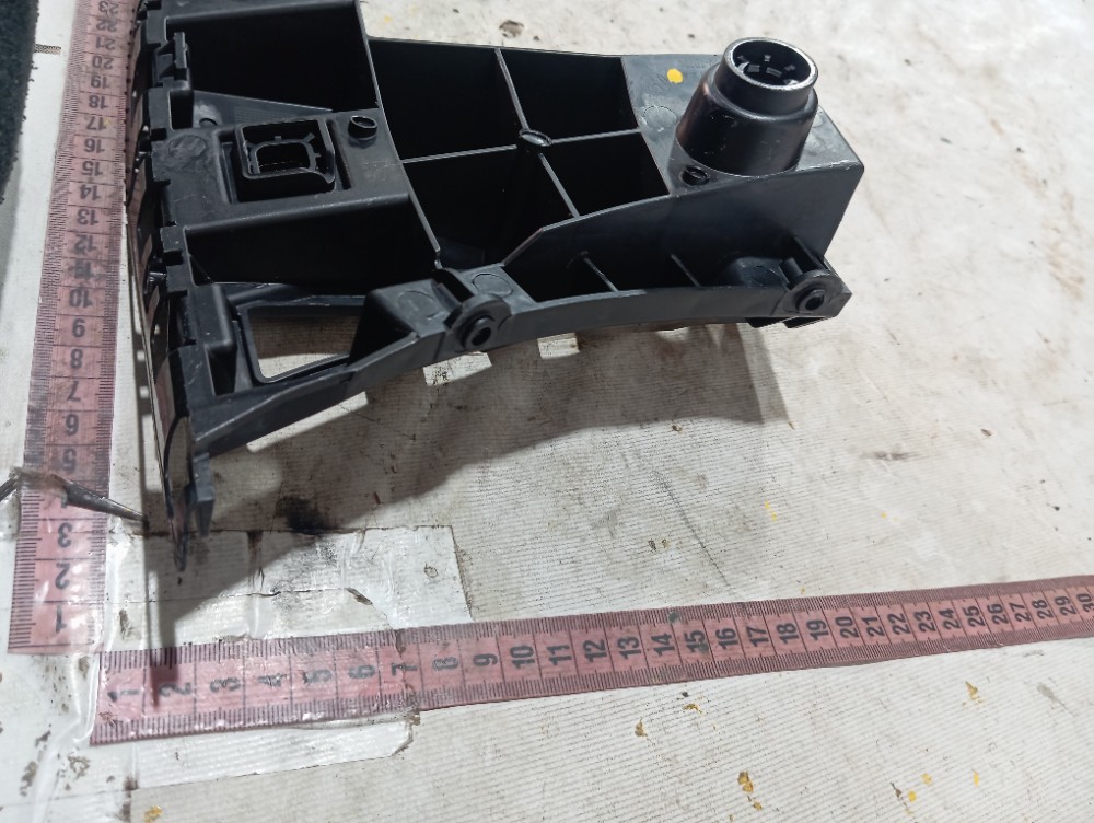 Guia Direito Parachoque Tras Vw Taos Highline 2022 2024 V655 7