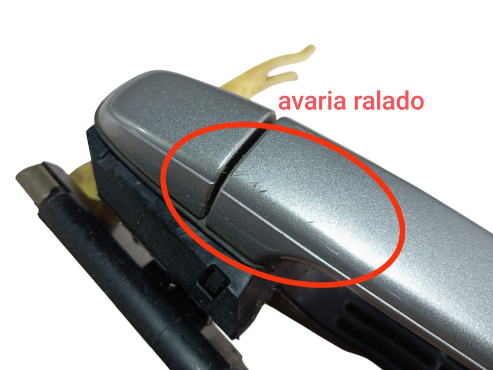 Maçaneta Ext Porta Traseira Esquerda Cruiser Prado 2005 V620 Traseira 7
