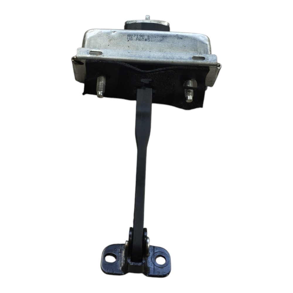Limitador Porta Traseira Esq Land Rover Discovery 3 V635 3