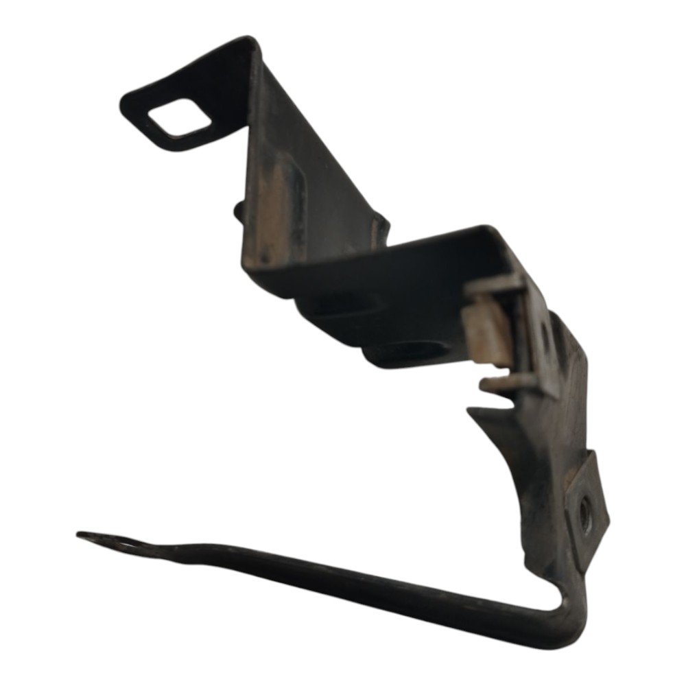 Suporte Painel Frontal Direito Mercedes C180 2002 2007 V661 6