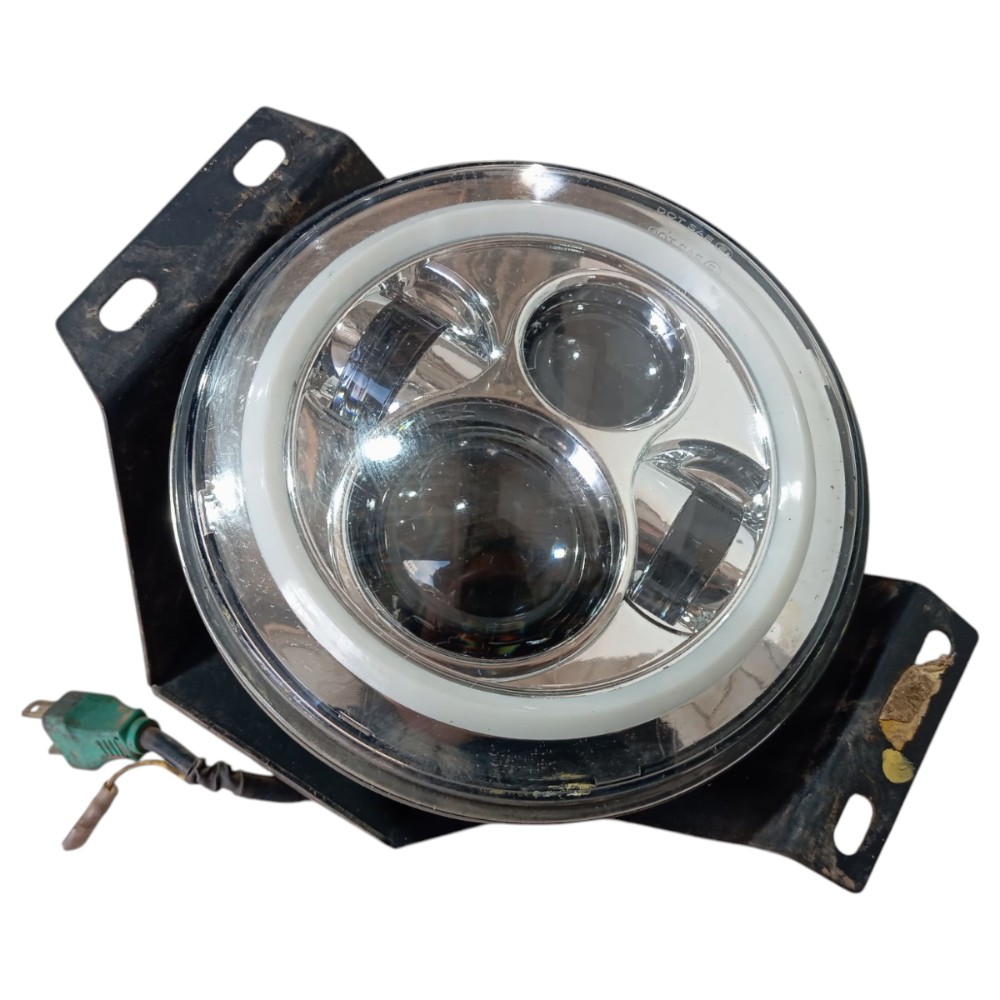 Farol Esquerdo Troller T4 Tdi 3.0 2011 V650 Esquerdo/motorista 6