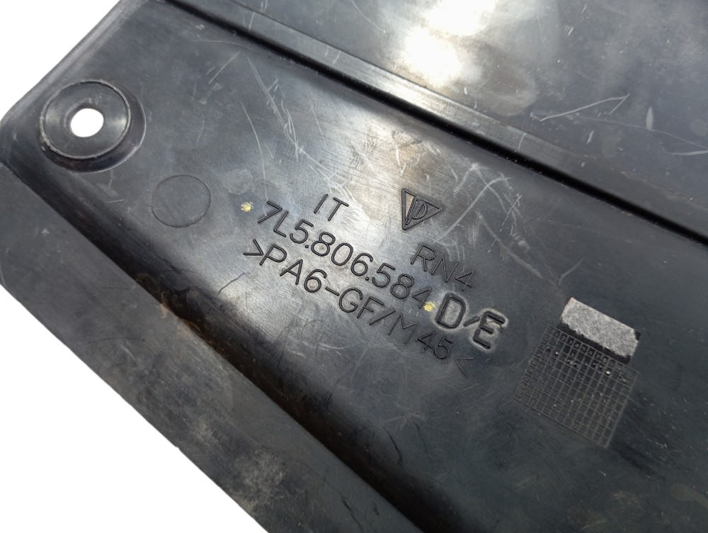Acabamento Paralama Direito Porsche Cayenne S 2003 V371 7