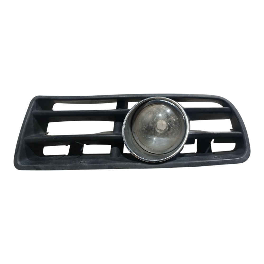 Moldura Farol Milha Esquerdo Vw Golf 2002 V373 1