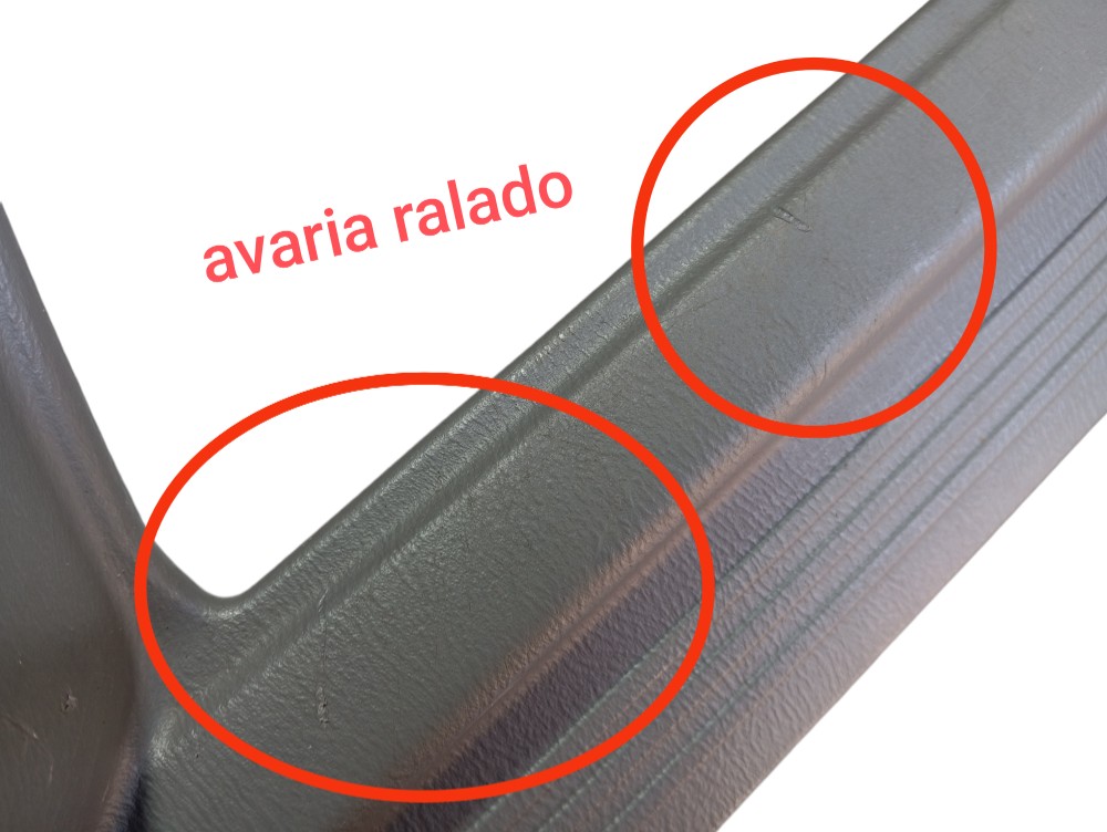 Soleira Traseira Direita Subaru Legacy Outback 2002 V358 7