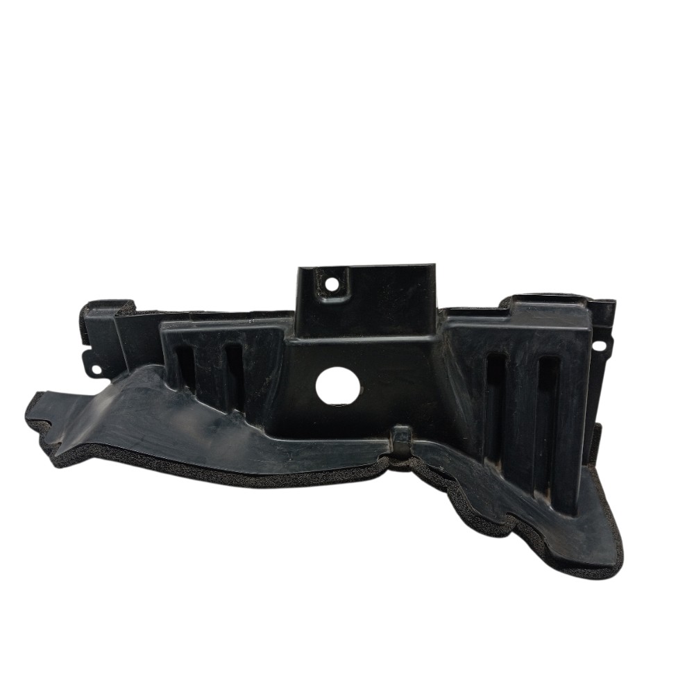 Defletor direito radiador Byd Song Pro 2025 V669 4