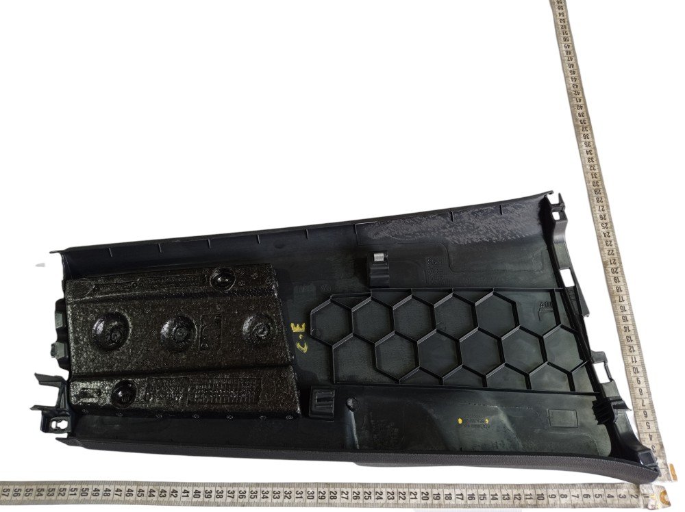 Acabamento Inferior Coluna Esquerda Vw Nivus 2024 V608 9