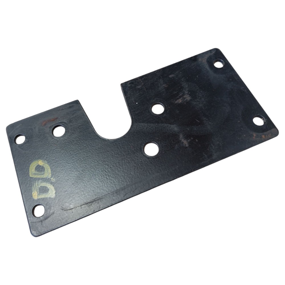 Suporte Fechadura Porta Dianteira Direita Troller T4 11 V650 4