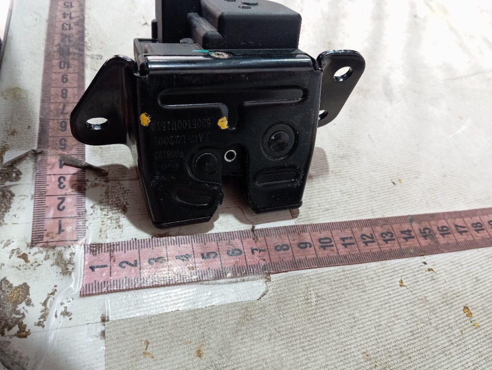 Fechadura Tampa Traseira Malas Jac Ejs1 2022 2023 V651 9