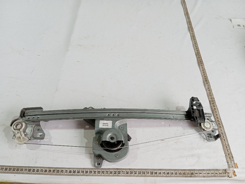 Máquina Vidro Dianteira Direita Citroen C3 2008 V244 8