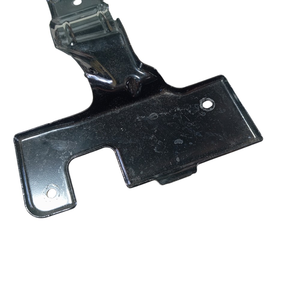 Suporte forro porta traseiro direito Byd Song Pro 2024 V674 2