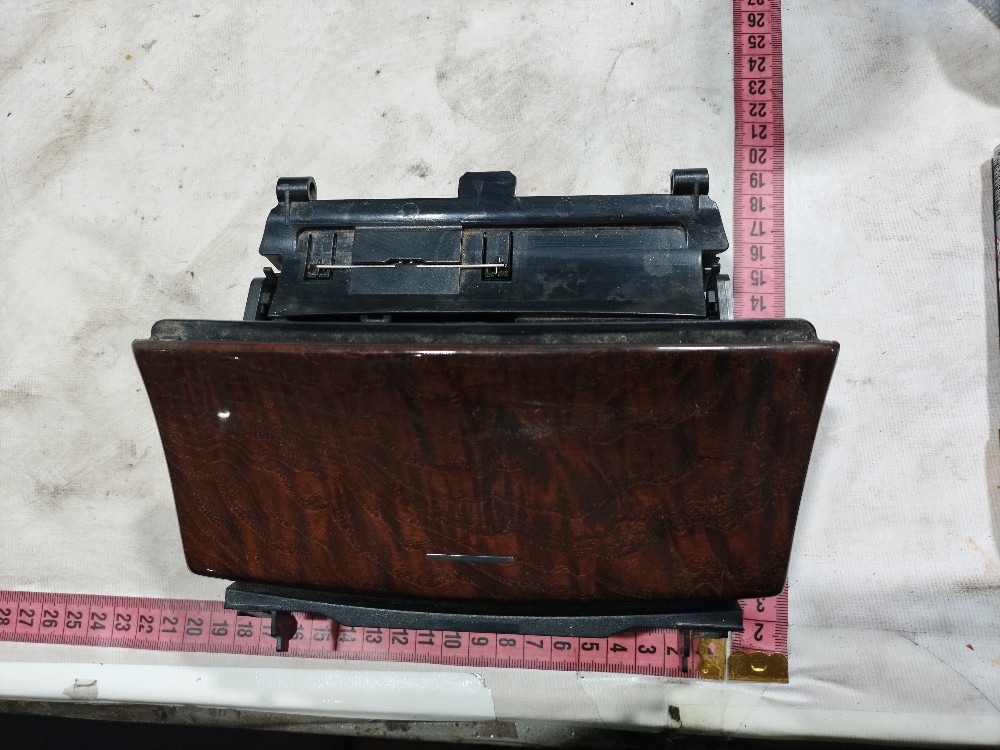 Cinzeiro Console Mercedes C180 2002 2007 V661 4